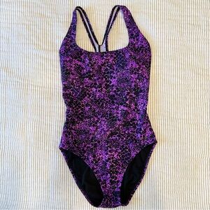 NWOT Speedo Women’s Training One Piece Swimsuit Purple Animal Print Racerback